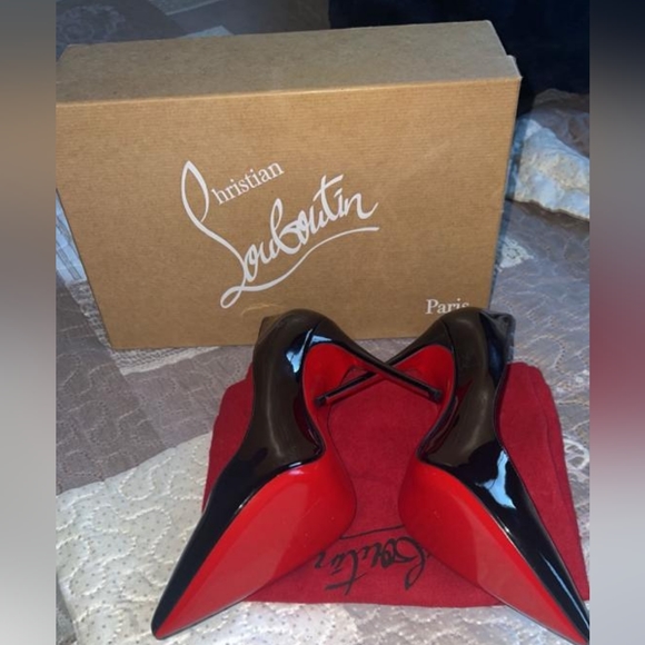 Shoes - Picture 4 of 4